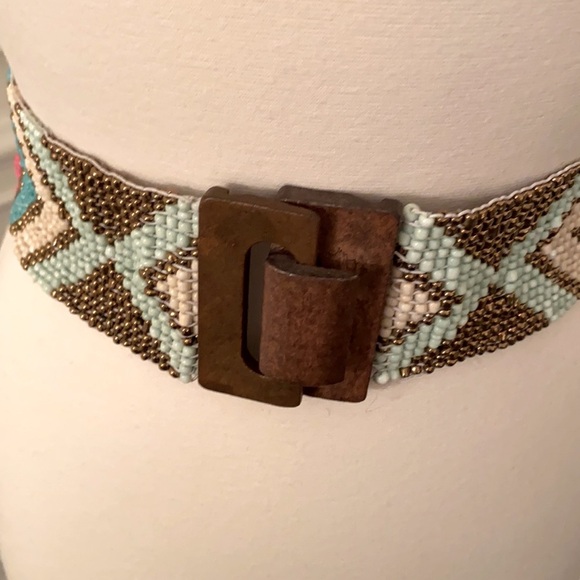 Beaded Stretch Belt - Picture 2 of 6